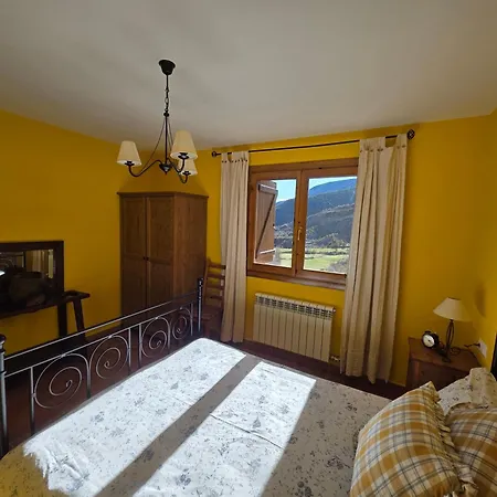 Casa Montenegro Colladas *