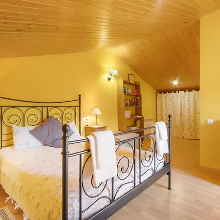 Casa Montenegro Colladas *