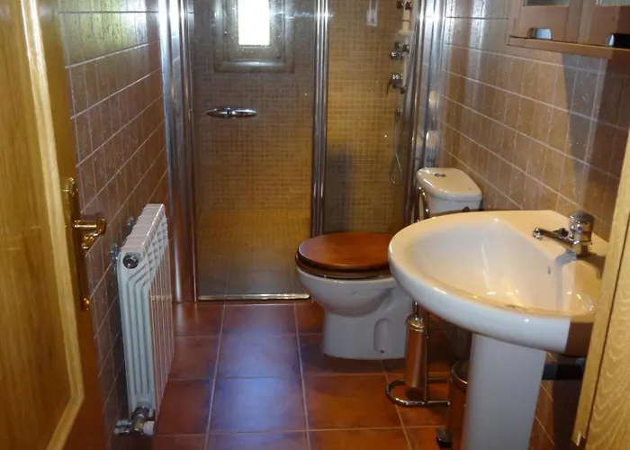 Casa Montenegro Colladas Kır Evi *