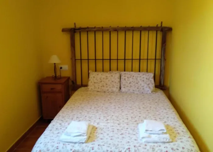 Casa Montenegro Colladas Kır Evi