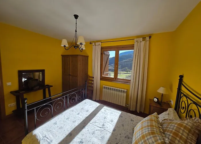 Casa Montenegro Colladas *